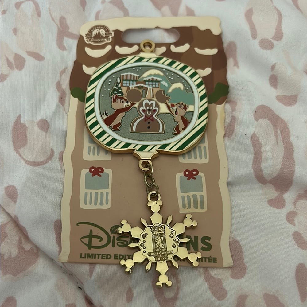 Disney Gold and Green Ornament with Snowflake Charm pin
